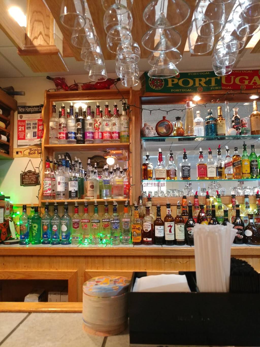 Moe Joes Family Restaurant | restaurant | 2175 Candia Rd, Manchester, NH 03104, USA | 6036680131 OR +1 603-668-0131