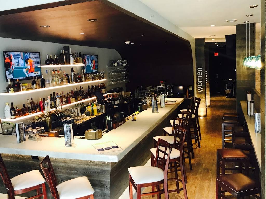 Dos MexiCuban Cantina | restaurant | 691 NY-25A, Miller Place, NY 11764, USA | 6318496349 OR +1 631-849-6349