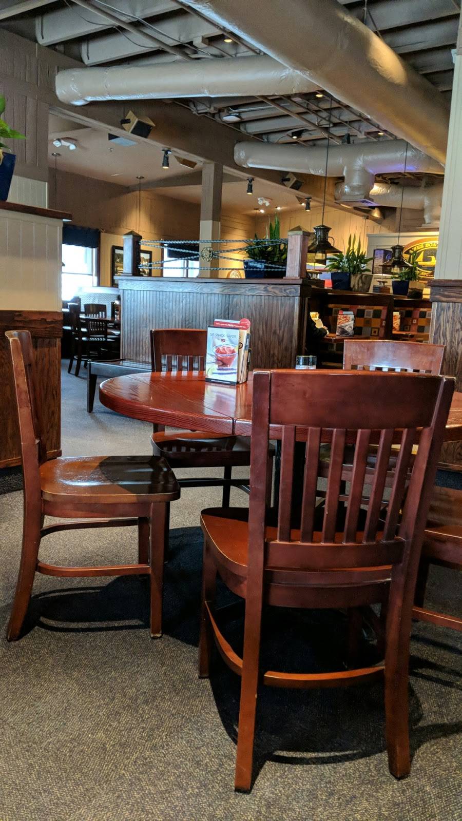 Red Lobster | restaurant | 2671 2nd St, Coralville, IA 52241, USA | 3193386400 OR +1 319-338-6400