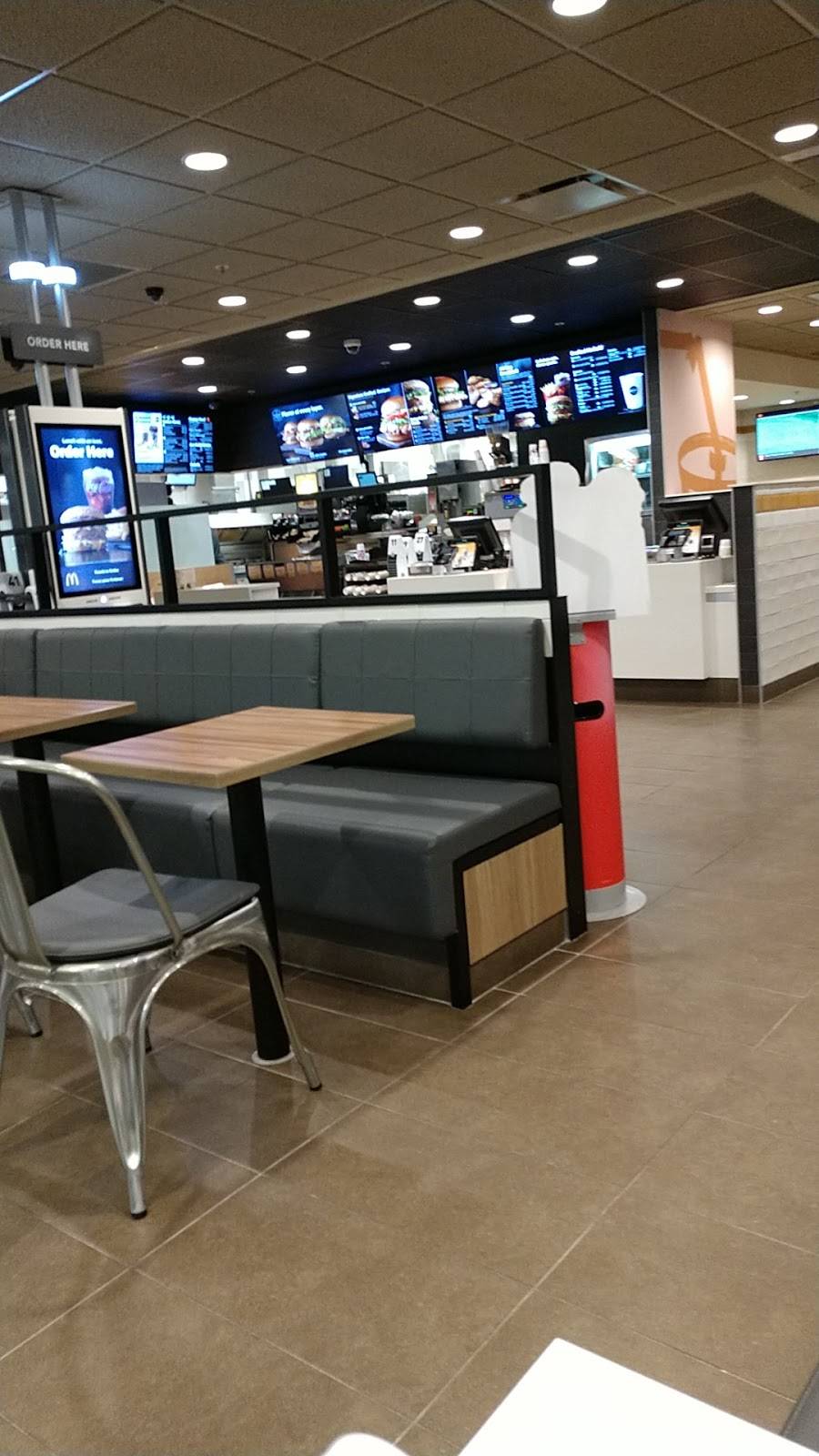 McDonalds | cafe | 908 W Perkins Ave, Sandusky, OH 44870, USA | 4196241709 OR +1 419-624-1709