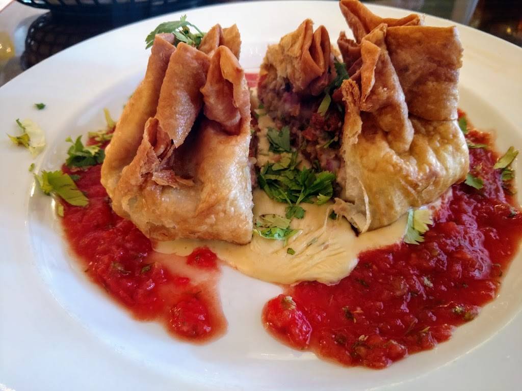 El Gato Cantina | restaurant | 4 Park St, Essex Junction, VT 05452, USA | 8026624334 OR +1 802-662-4334