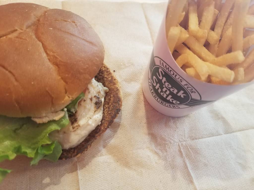 Steak n Shake | restaurant | 1322 S Halsted St, Chicago, IL 60607, USA | 3122015780 OR +1 312-201-5780