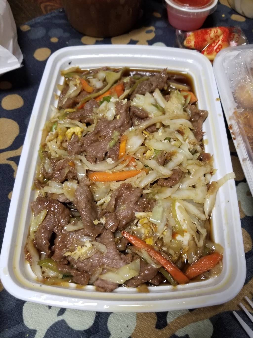 Yen Ching | restaurant | 2317 Mt Vernon Rd SE, Cedar Rapids, IA 52403, USA | 3193628100 OR +1 319-362-8100