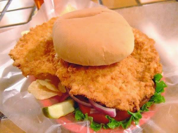 Khourys Restaurant | restaurant | 305 Peoria St, Washington, IL 61571, USA | 3094441234 OR +1 309-444-1234