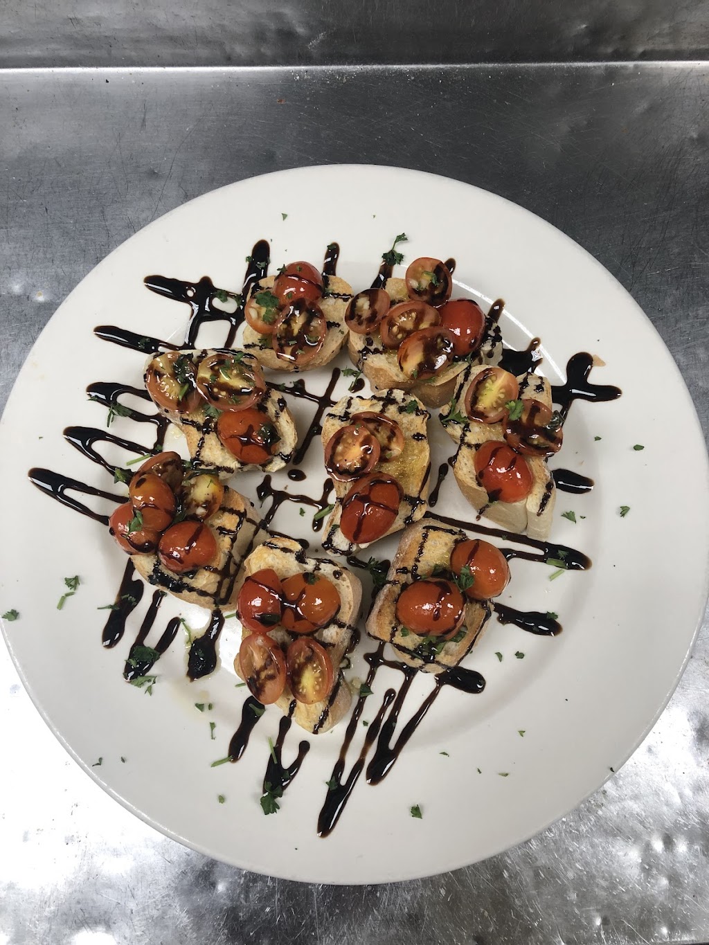 Calabria Italian Restaurant | restaurant | 300 Ichord Ave, Waynesville, MO 65583, USA | 5737742054 OR +1 573-774-2054