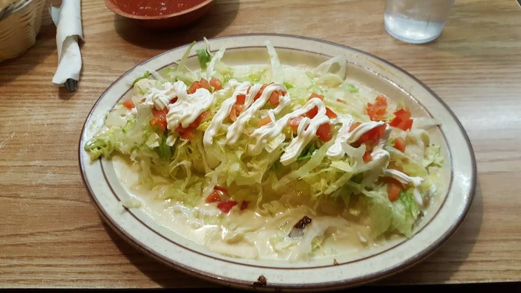 El Pueblito | restaurant | 1499 W Eisenhower Blvd, Loveland, CO 80537, USA | 9705930008 OR +1 970-593-0008