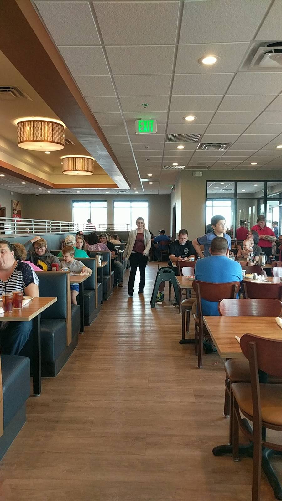 IHOP | restaurant | 551 NW, US-24, Topeka, KS 66608, USA | 7853549049 OR +1 785-354-9049