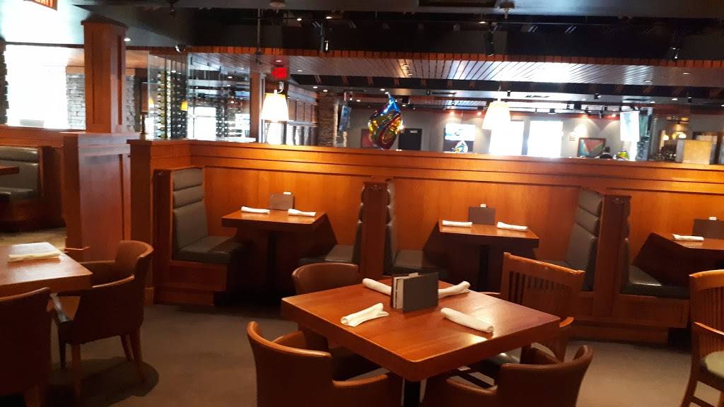 Canyon Creek Chophouse | restaurant | 25 Carlson Ct, Etobicoke, ON M9W 6A2, Canada | 4162131162 OR +1 416-213-1162