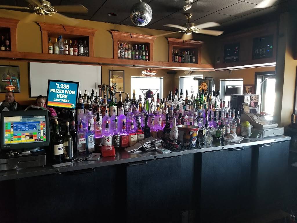 Pages Gastropub & Cafe | restaurant | 4725 Transit Rd, Depew, NY 14043, USA | 7166080172 OR +1 716-608-0172