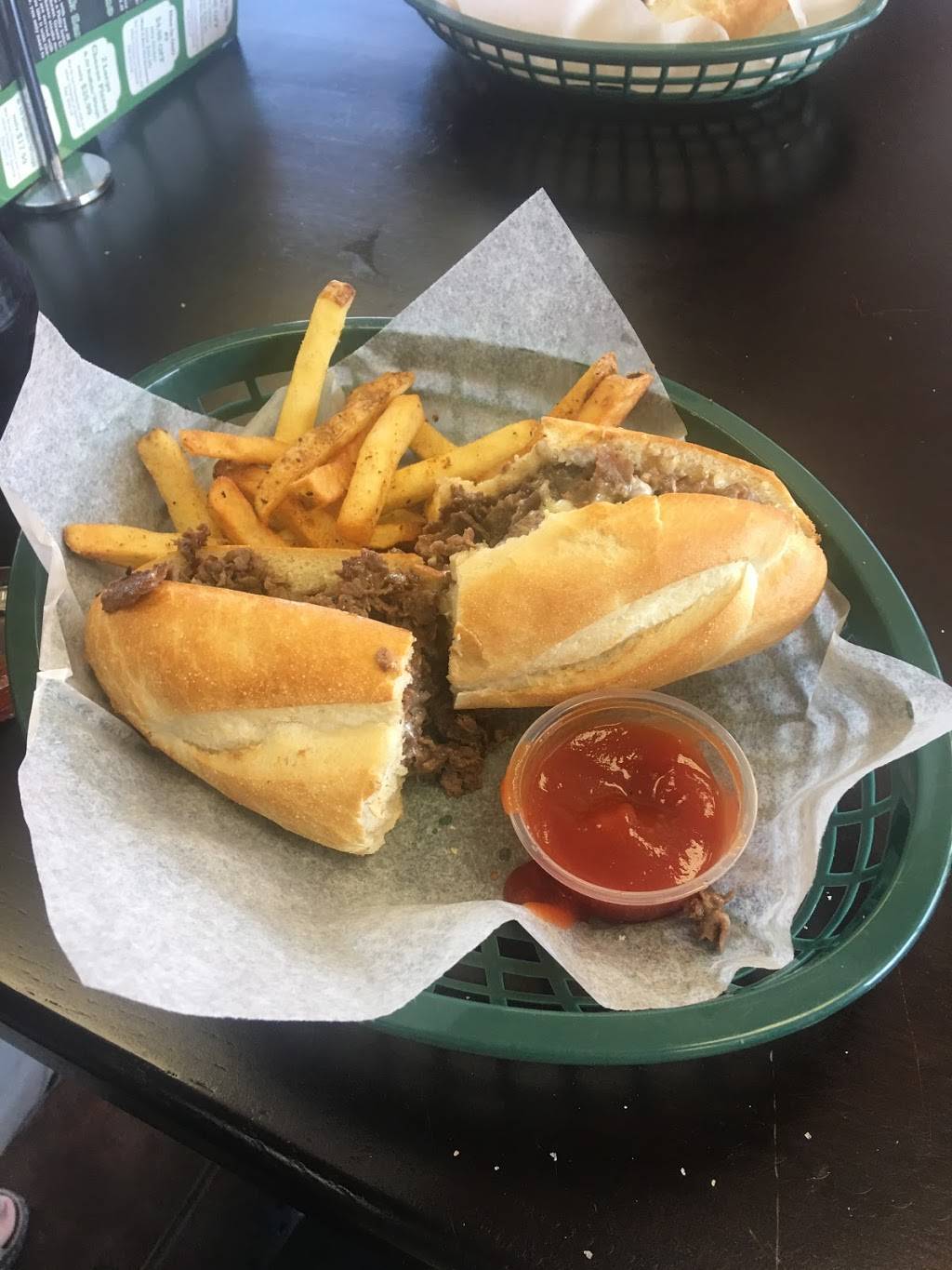 Green Line Pizza & Steak 2 | restaurant | 4015 Market St #1405, Wilmington, NC 28403, USA | 9103996775 OR +1 910-399-6775