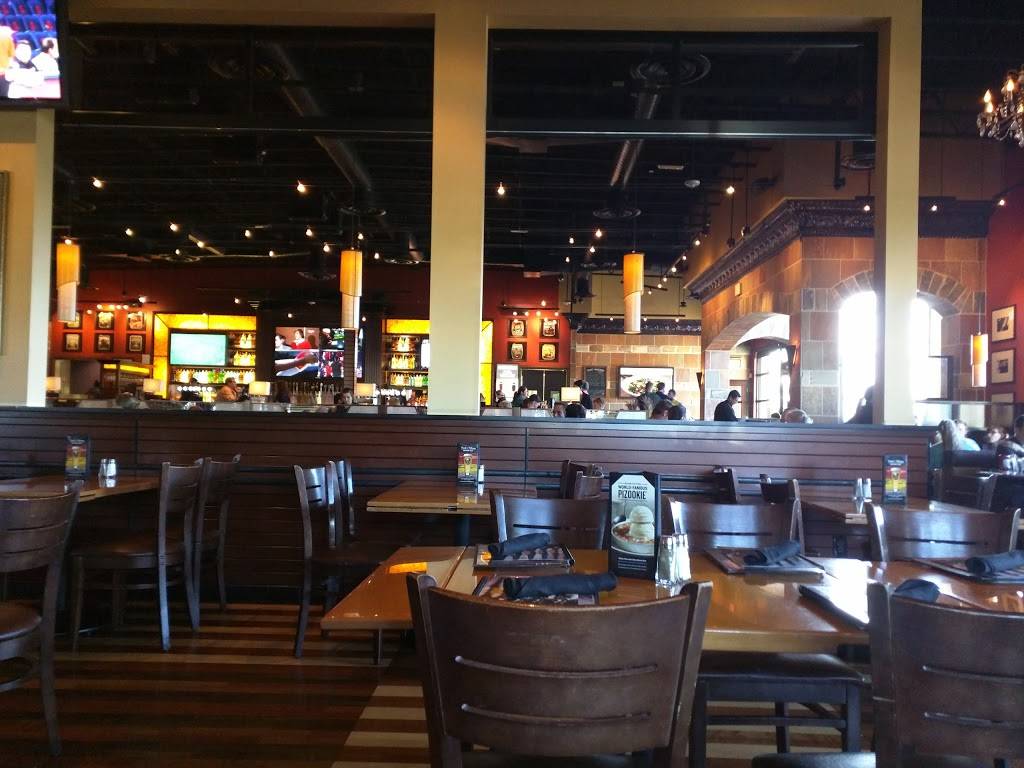 BJs Restaurant & Brewhouse | restaurant | 5510 E Broadway Blvd, Tucson, AZ 85711, USA | 5205120330 OR +1 520-512-0330