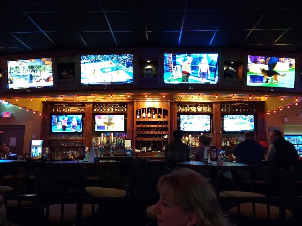 Uptown Charlies Restaurant | restaurant | 5828 N Church St, Greensboro, NC 27455, USA | 3366449447 OR +1 336-644-9447