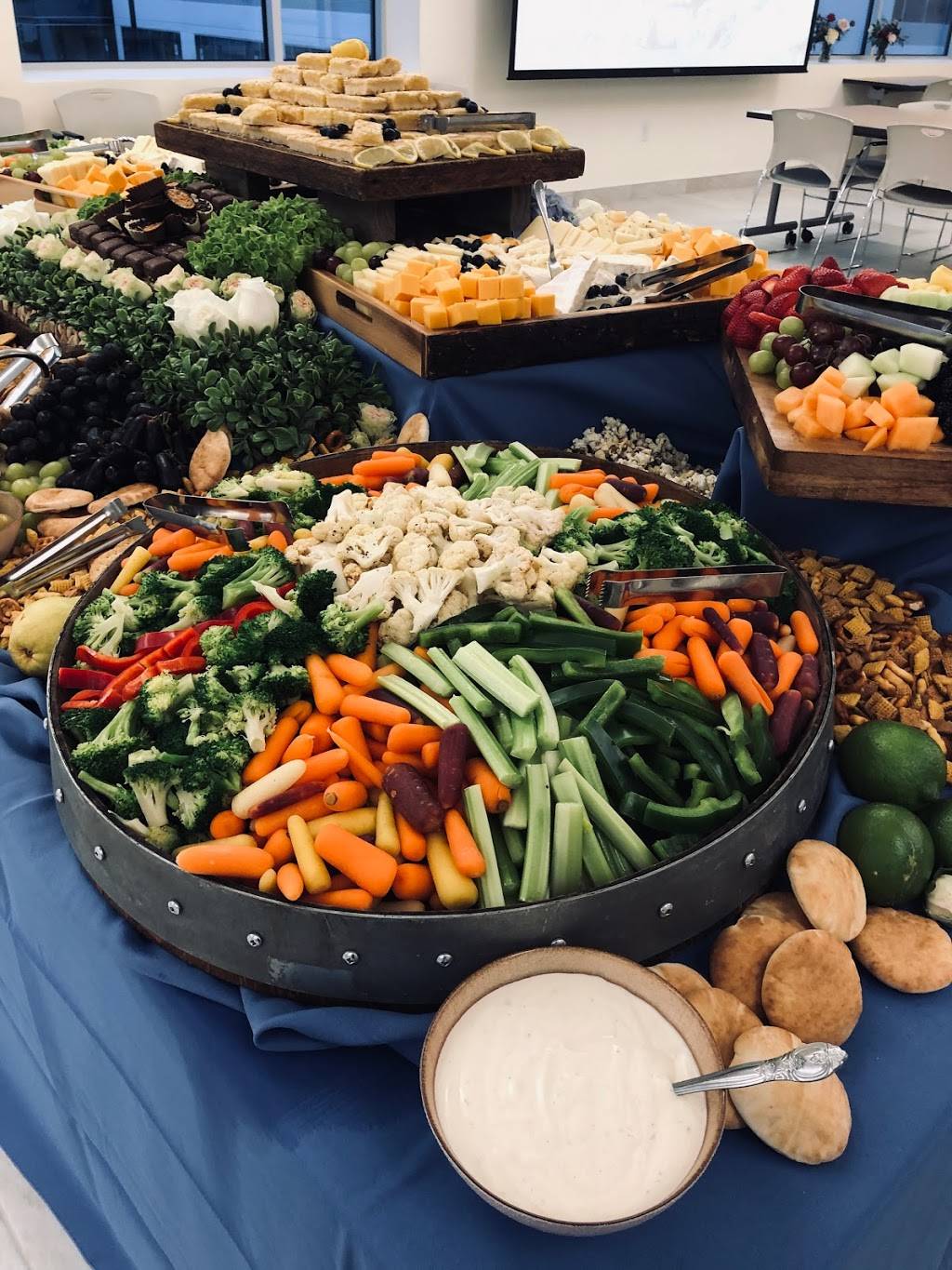 Cherry On Top Catering And Events | restaurant | 5412 River Oaks Blvd, River Oaks, TX 76114, USA | 8179947793 OR +1 817-994-7793