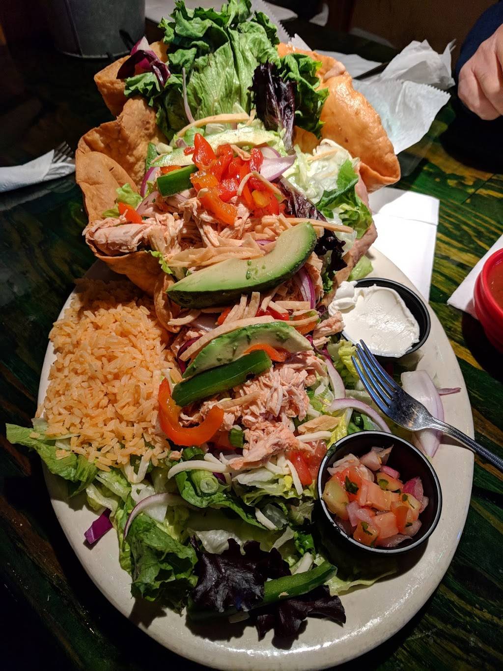 Sagebrush Cantina | restaurant | 14284 Fenton Rd, Fenton, MI 48430, USA | 8106293955 OR +1 810-629-3955
