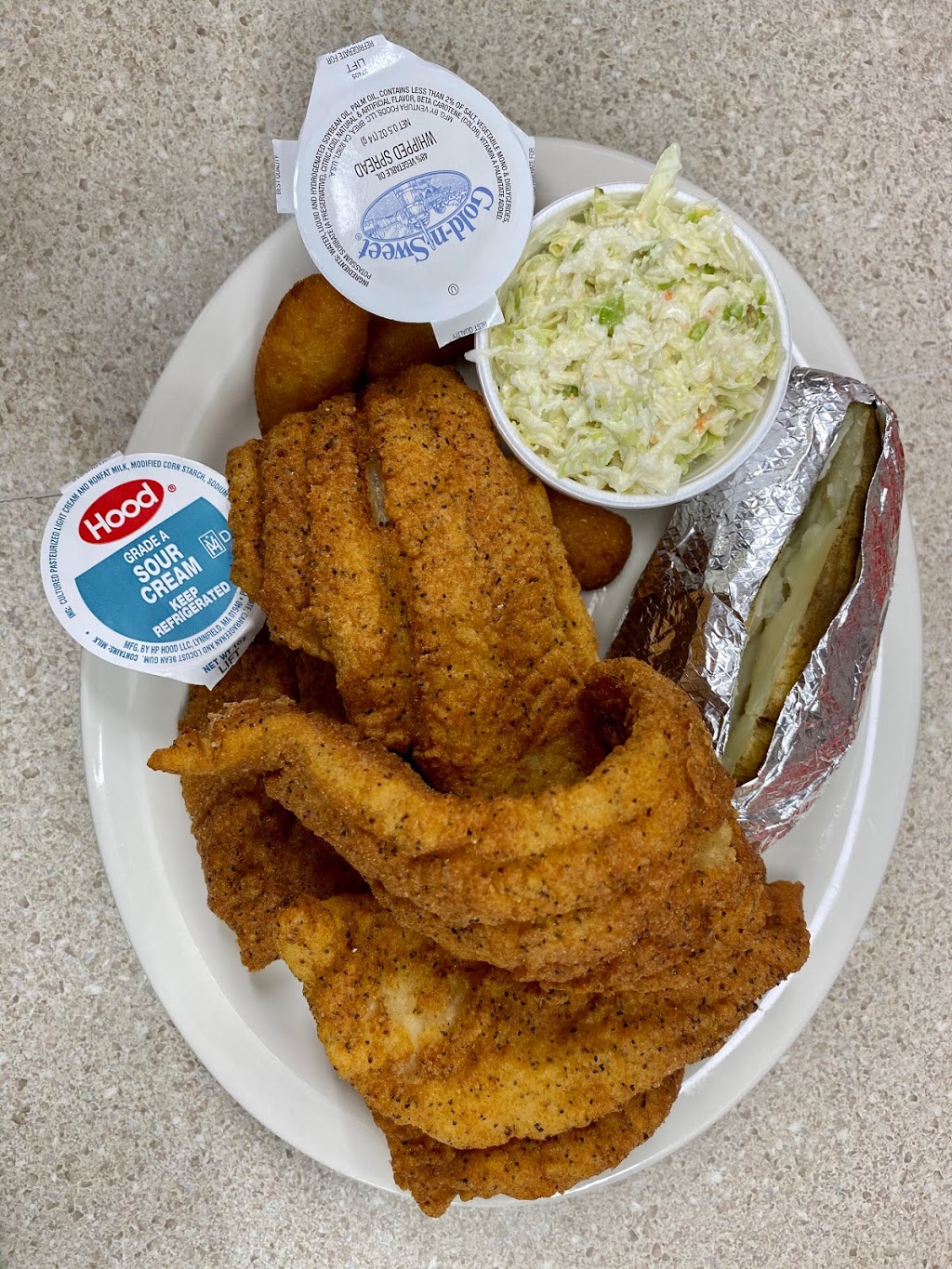 Zoes Family Restaurant- Trenwest | restaurant | 3060 Trenwest Dr, Winston-Salem, NC 27103, USA | 3368425000 OR +1 336-842-5000