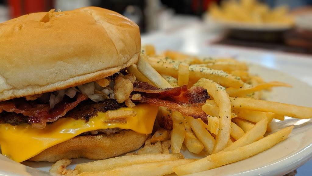 Steak n Shake | restaurant | 2519 Missouri Blvd, Jefferson City, MO 65109, USA | 5736369553 OR +1 573-636-9553