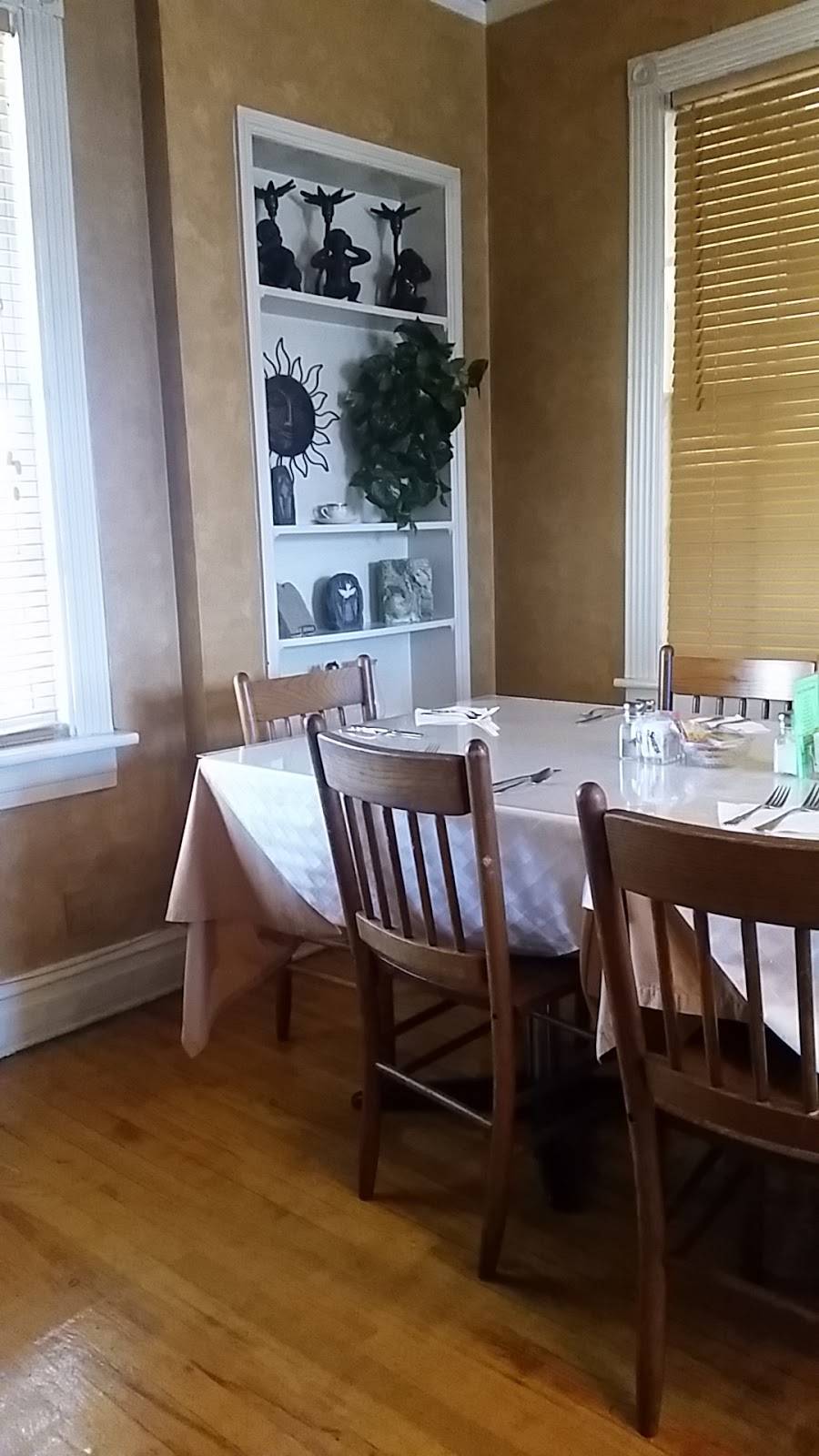 Happy House Restaurant | restaurant | 236 N 8th St, Mayfield, KY 42066, USA | 2702475743 OR +1 270-247-5743