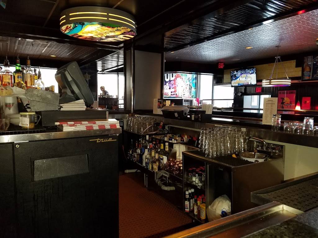 TGI Fridays | restaurant | 501 W Washington Street, Indianapolis, IN 46204, USA | 3176858443 OR +1 317-685-8443