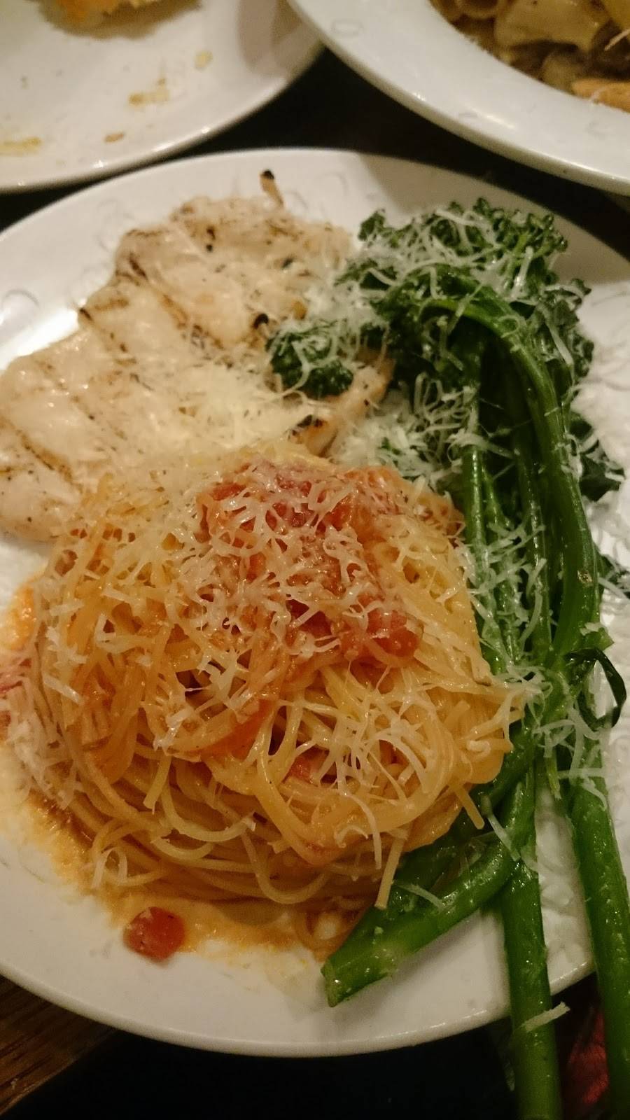 Romanos Macaroni Grill | meal takeaway | 7901 Edinger Ave, Huntington Beach, CA 92647, USA | 7149014481 OR +1 714-901-4481