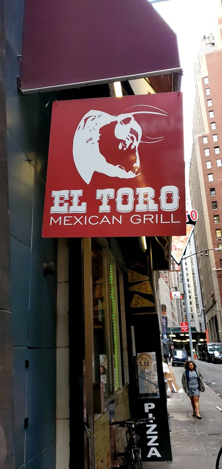 El Toro mexican grill | restaurant | 69 New St, New York, NY 10004, USA | 2123633900 OR +1 212-363-3900