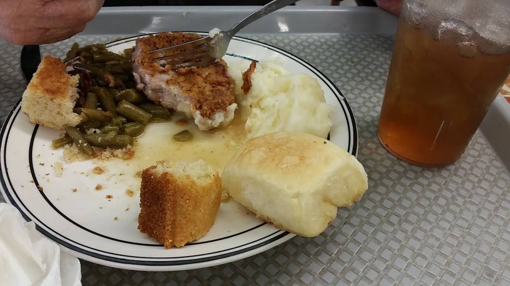 Sisters | restaurant | 207 E Rickert Ave, Dickson, TN 37055, USA | 6154414737 OR +1 615-441-4737