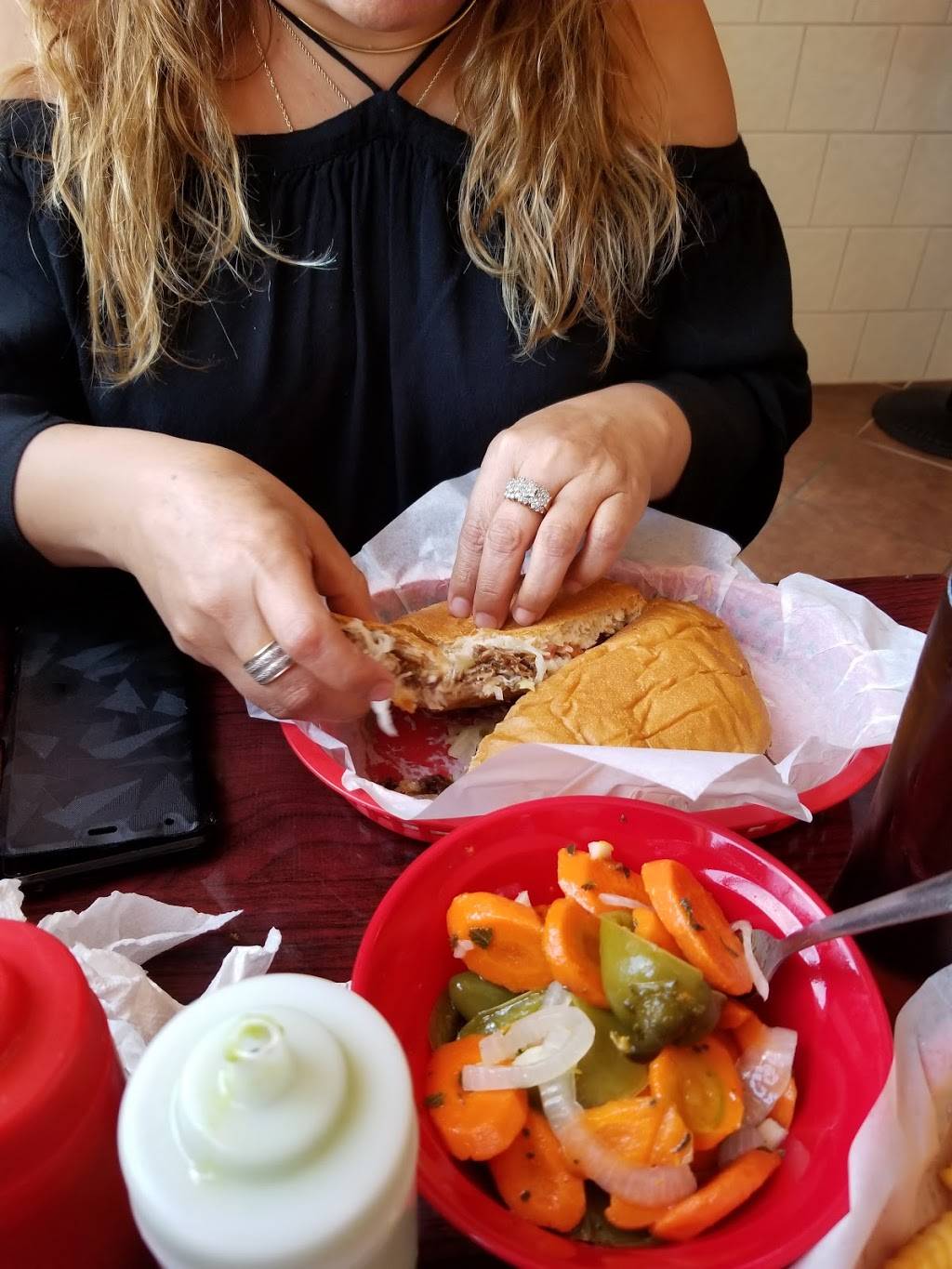 Tortas El Buen Gusto | restaurant | 1301 W Seminary Dr, Fort Worth, TX 76115, USA | 8173679298 OR +1 817-367-9298