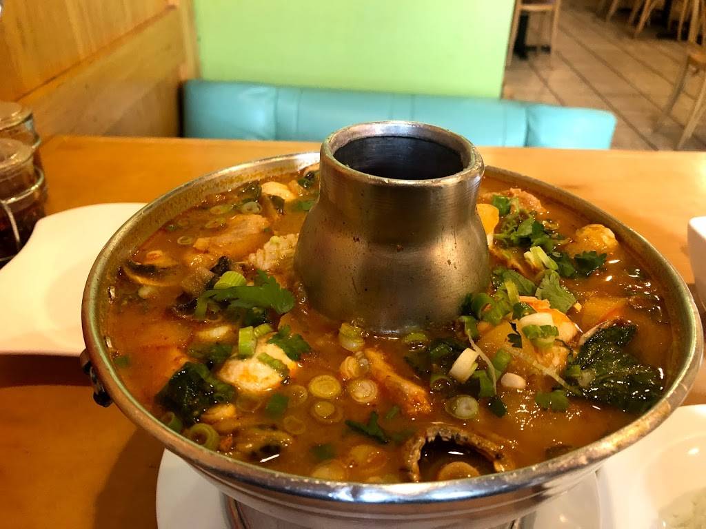 Thai Gai Yang Cafe | restaurant | 6250 Delmar Blvd, St. Louis, MO 63130, USA | 3148624400 OR +1 314-862-4400