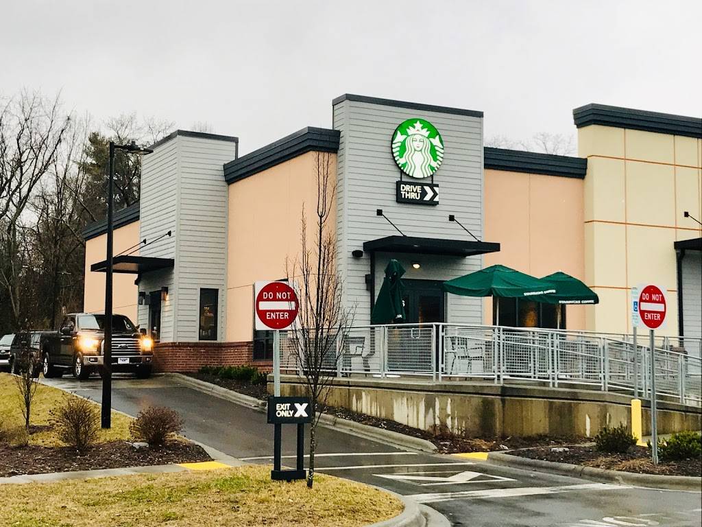 Starbucks | cafe | 946 Patton Ave #10, Asheville, NC 28806, USA | 8287029636 OR +1 828-702-9636