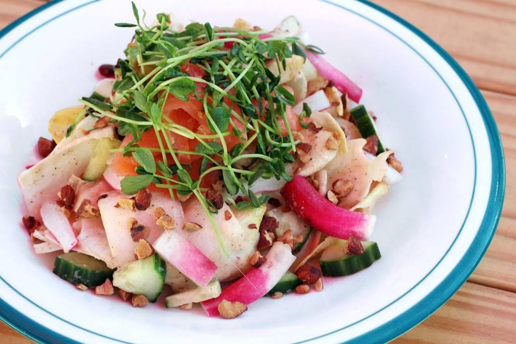 Cape House | restaurant | 2 Knickerbocker Ave, Brooklyn, NY 11237, USA | 7188212580 OR +1 718-821-2580