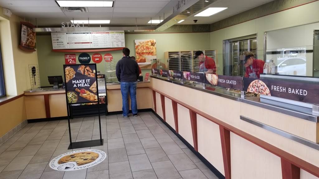 Papa Murphys | Take N Bake Pizza | meal takeaway | 2404 N Main St, Hutchinson, KS 67502, USA | 6206639600 OR +1 620-663-9600