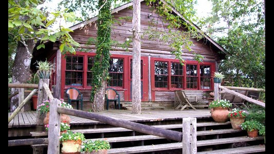 Ethridge Farm Bed and Breakfast | restaurant | 103 S Williford Rd, Kountze, TX 77625, USA | 4092463978 OR +1 409-246-3978