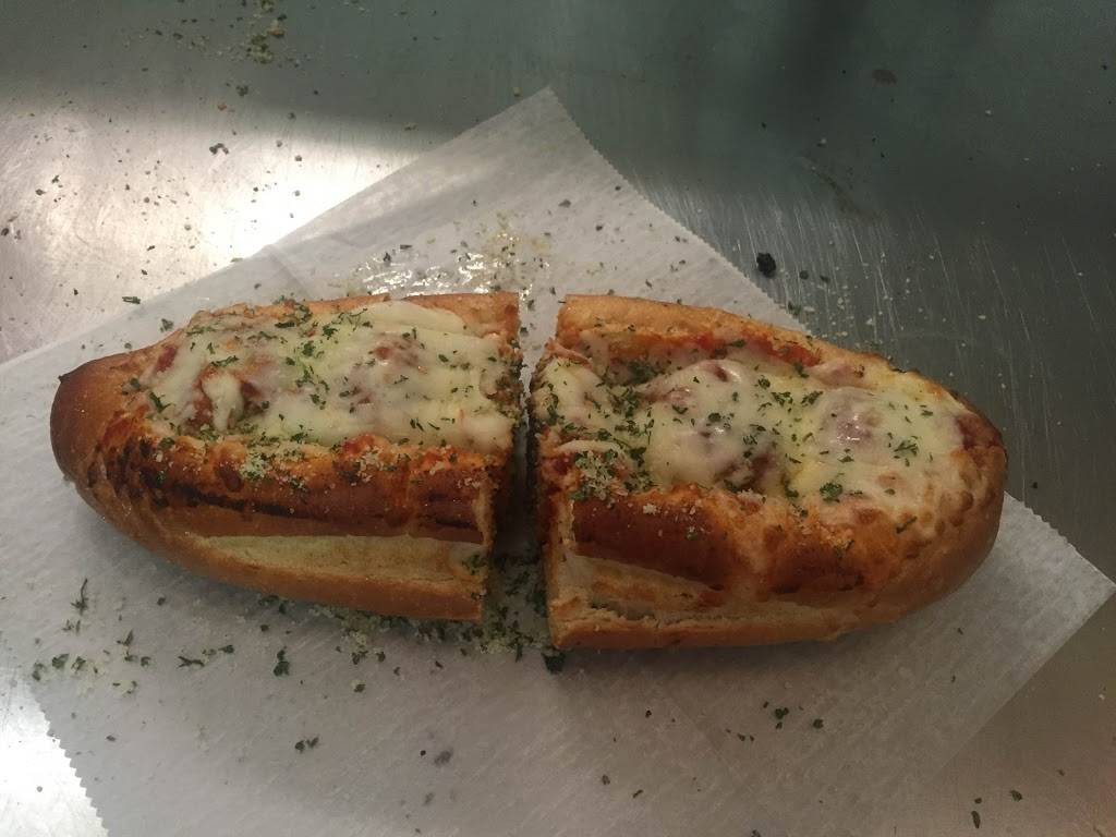 Tommys Beachside Pizza | meal delivery | 1879 S Patrick Dr, Indian Harbour Beach, FL 32937, USA | 3217731600 OR +1 321-773-1600