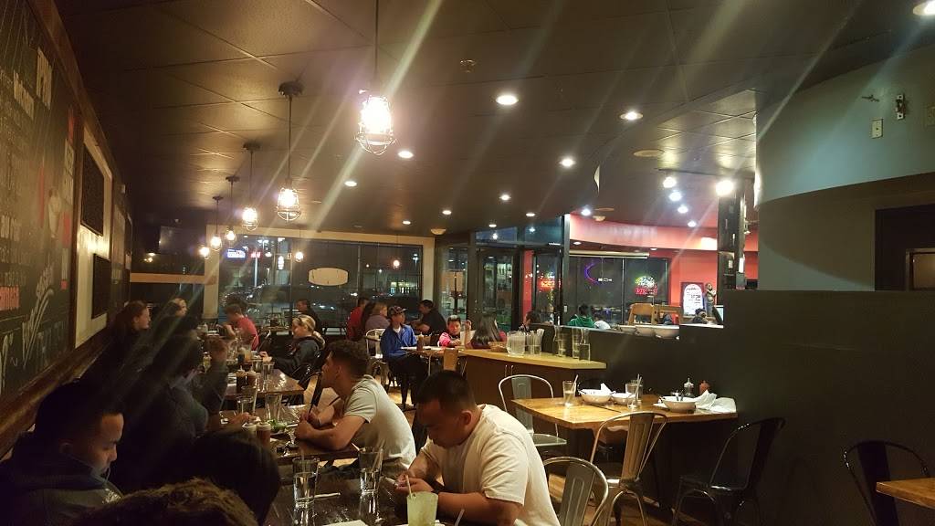 PHOnatik Vietnamese Cuisine & Lounge | restaurant | 901 E Dimond Blvd, Anchorage, AK 99515, USA | 9073368880 OR +1 907-336-8880