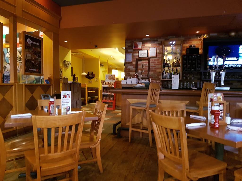 Swiss Chalet | restaurant | 2955 Bloor St W, Etobicoke, ON M8X 1B8, Canada | 4162334573 OR +1 416-233-4573