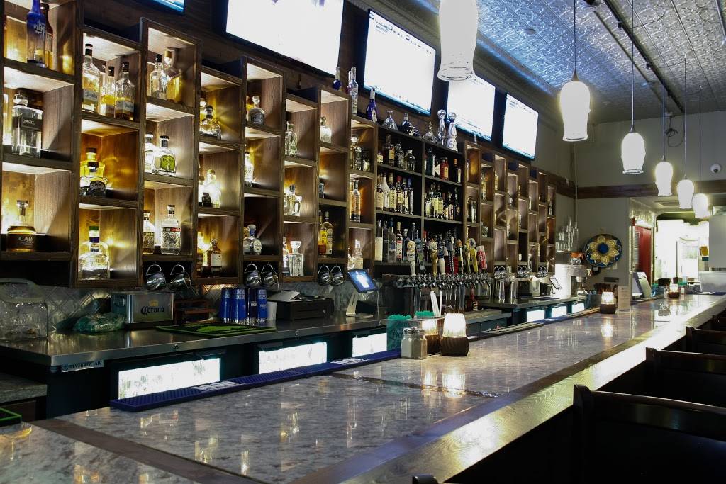 Agave Tequila Bar | restaurant | 211 N Main St, Ann Arbor, MI 48104, USA | 7342147775 OR +1 734-214-7775