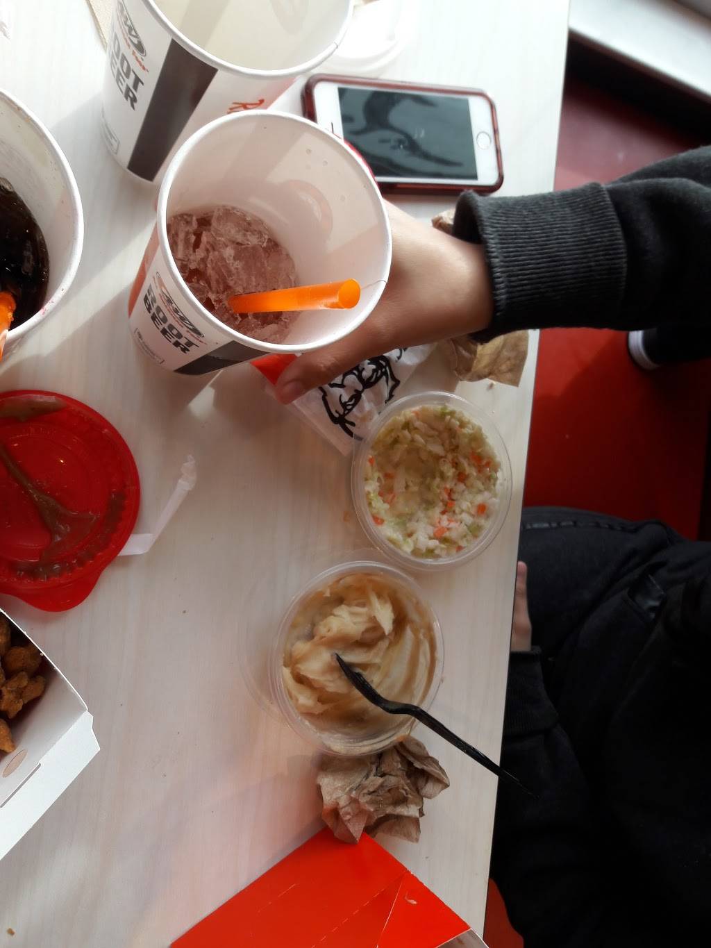 A&W Restaurant | restaurant | 748 W Pacheco Blvd, Los Banos, CA 93635, USA | 2098261805 OR +1 209-826-1805