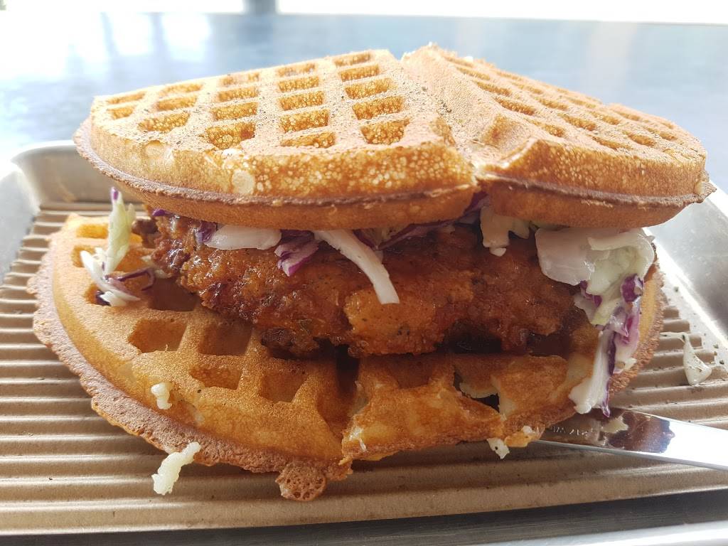 Bruxie Original Fried Chicken & Waffle Sandwich | meal takeaway | 215 W Birch St, Brea, CA 92821, USA | 7142551188 OR +1 714-255-1188