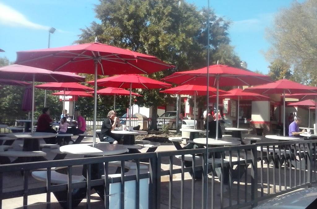 Chick-fil-A | restaurant | 40 S Tunnel Rd, Asheville, NC 28805, USA | 8282982571 OR +1 828-298-2571