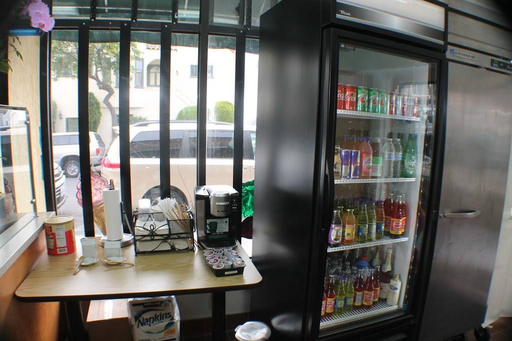 Rosis Alfajores | restaurant | 301 Miriam St, Daly City, CA 94014, USA | 6507166552 OR +1 650-716-6552