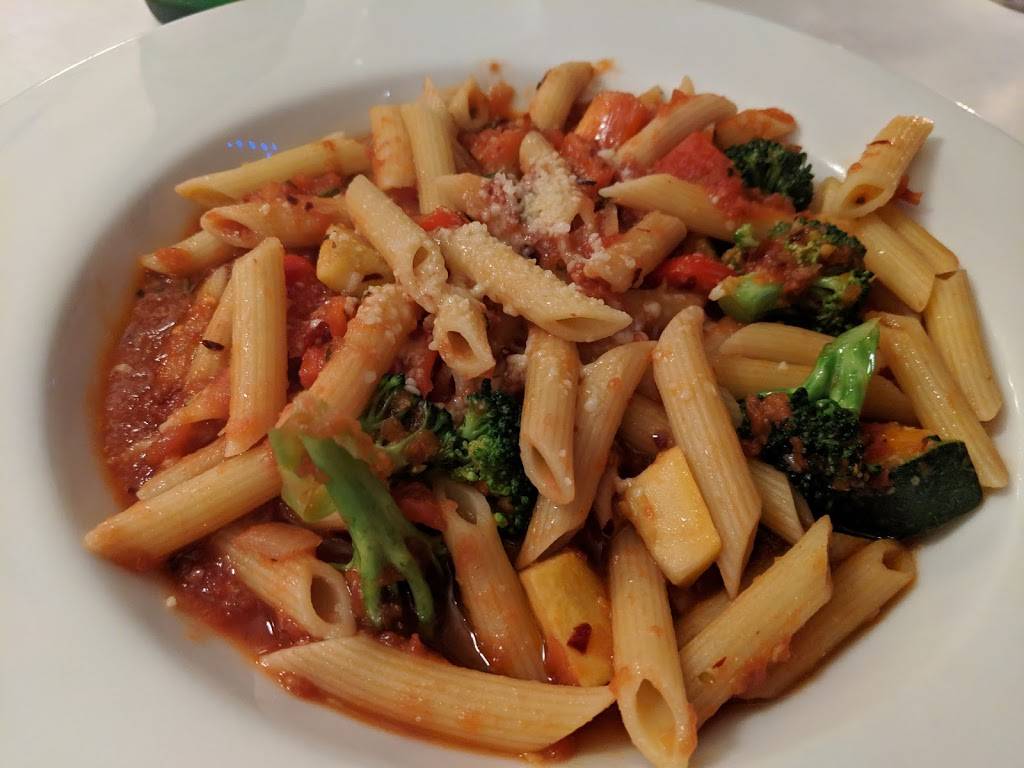 Gusto DOro Italian Cuisine | restaurant | 4895 Valley View Ave, Yorba Linda, CA 92886, USA | 6574442848 OR +1 657-444-2848