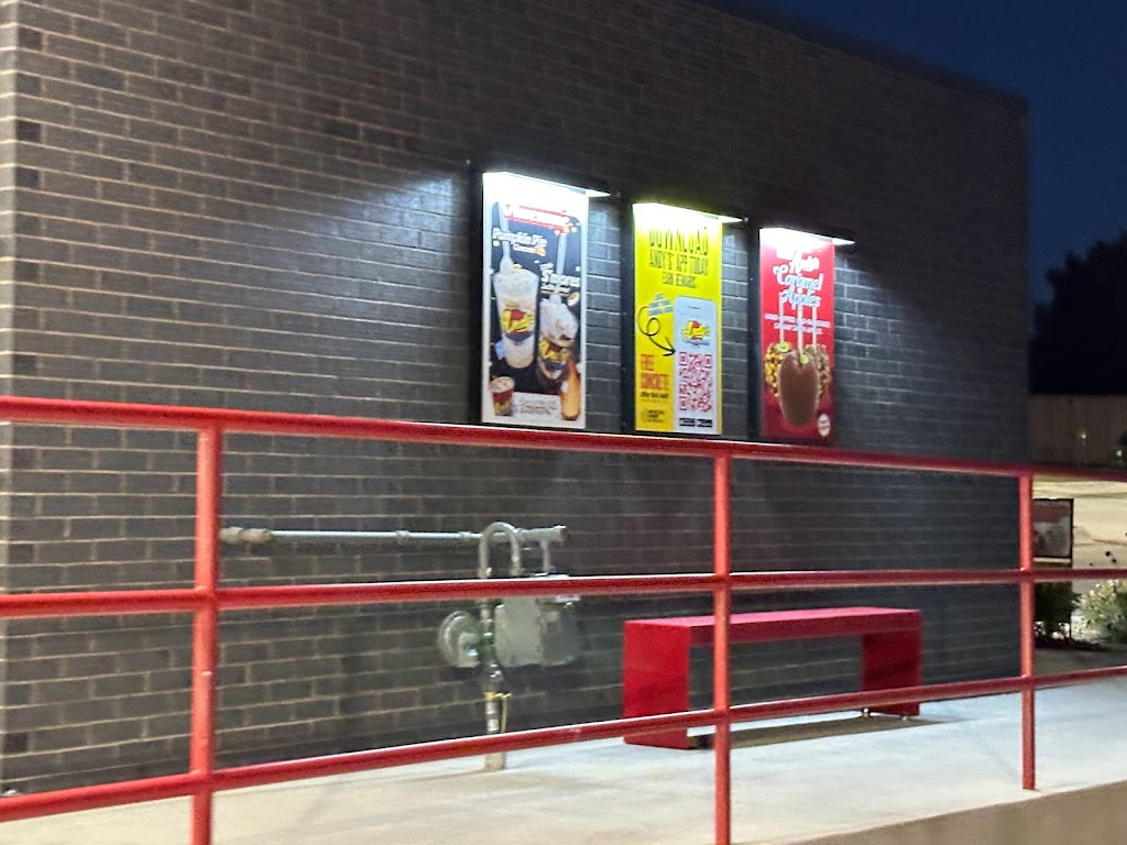 Andys Frozen Custard | restaurant | 1200 E 15th St, Edmond, OK 73013, USA | 4059601069 OR +1 405-960-1069