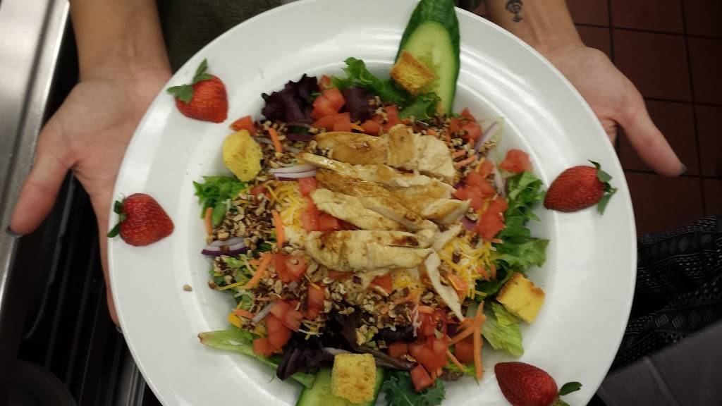 Carolina Grill | restaurant | 7629 W Stonegate Dr, Zionsville, IN 46077, USA | 3177693743 OR +1 317-769-3743