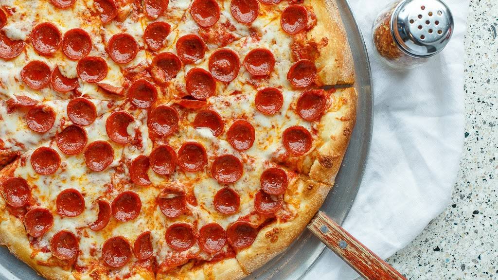 Joes Pizza | restaurant | 14505 Jefferson Davis Hwy, Woodbridge, VA 22191, USA | 7034909952 OR +1 703-490-9952