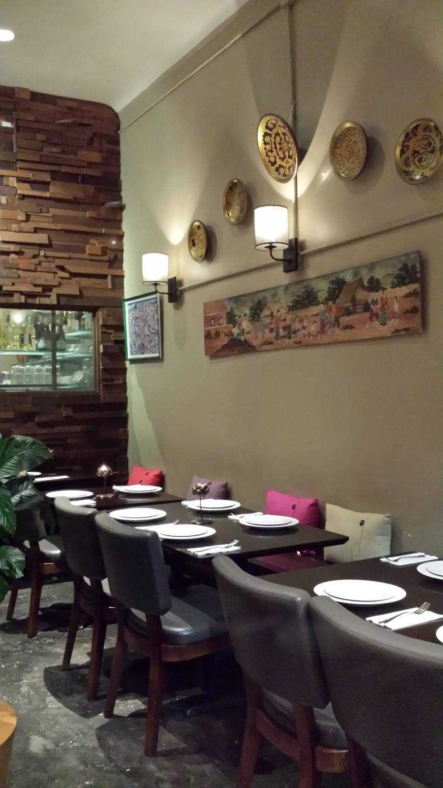 Bua Luang Thai Cuisine | restaurant | 1166 Solano Ave, Albany, CA 94706, USA | 5105278288 OR +1 510-527-8288