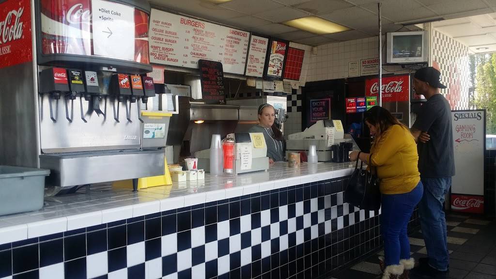 Roakes | restaurant | 1760 NE Lombard Pl, Portland, OR 97211, USA | 5032893557 OR +1 503-289-3557