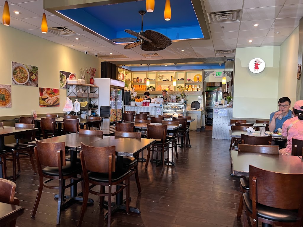 Vietfoods | restaurant | Sidewalk Stores, 6783 Wilson Blvd, Falls Church, VA 22044, USA | 5713780961 OR +1 571-378-0961