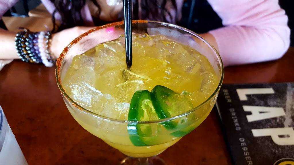 Buffalo Wild Wings | restaurant | 1540 US-46 W, Parsippany-Troy Hills, NJ 07054, USA | 9735885501 OR +1 973-588-5501