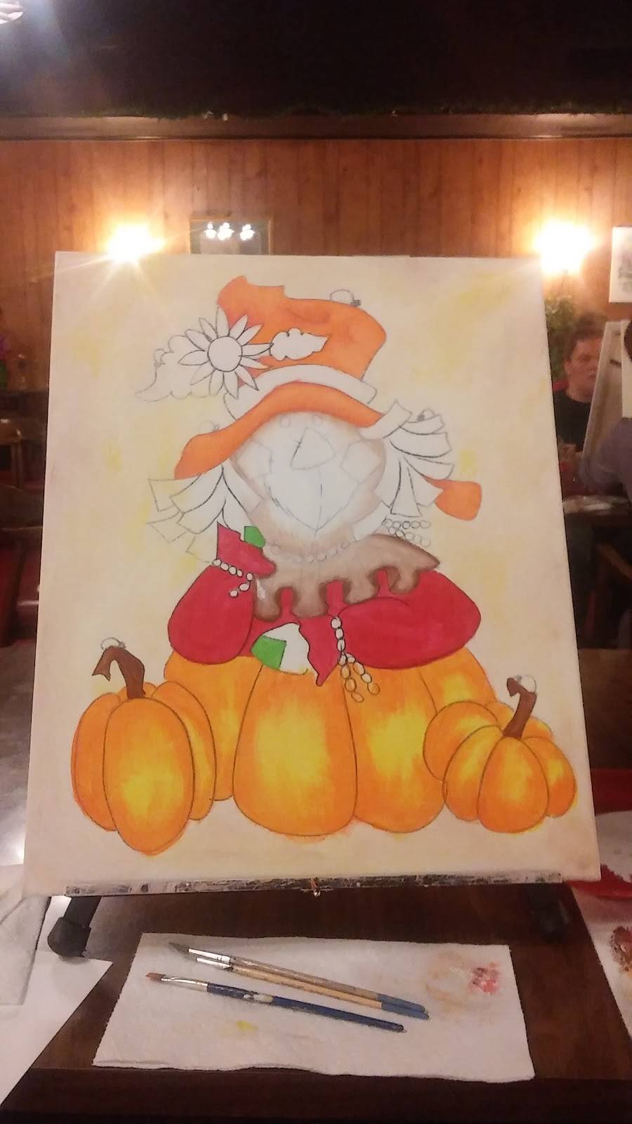 Miss Karols Fine Food & Beverage | restaurant | 1802, 1140 E Walnut St, Watseka, IL 60970, USA | 8154322875 OR +1 815-432-2875