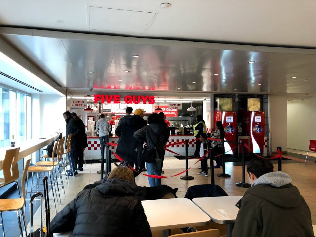 Five Guys | meal takeaway | 407 LEnfant Plaza SW, Washington, DC 20024, USA | 2025540299 OR +1 202-554-0299