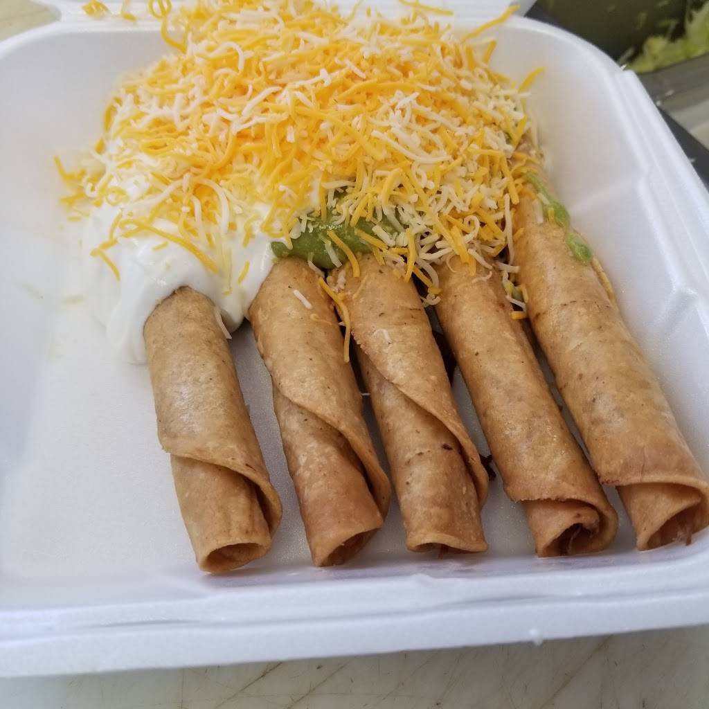 Eribertos Mexican Food | restaurant | 1805 Hacienda Dr, Vista, CA 92081, USA | 7607260665 OR +1 760-726-0665